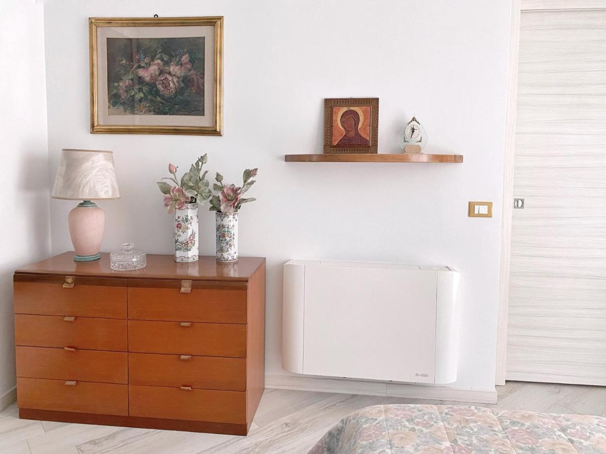 Ur-Nest Donato Creti Apartment Bologna Luaran gambar
