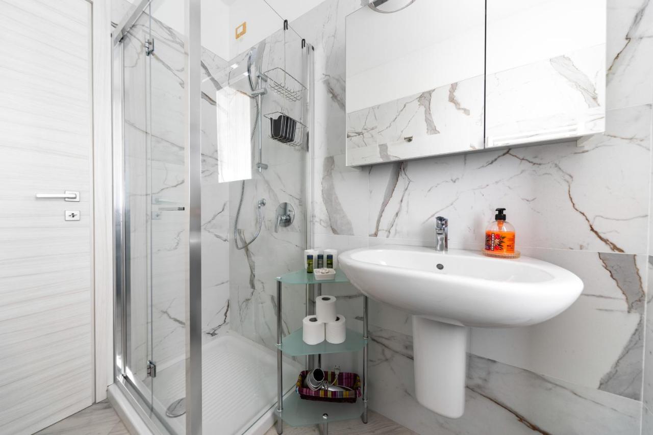 Ur-Nest Donato Creti Apartment Bologna Luaran gambar